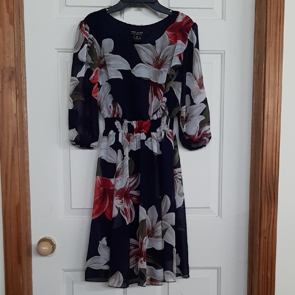 Kate a Lily Navy Floral Puff-Sleeve Dress